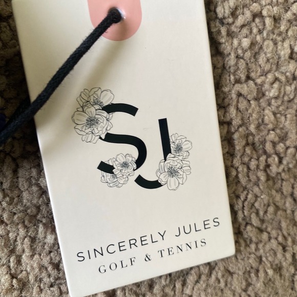 Sincerely Jules Golf & Tennis Tank Top UPF 50 Moisture Wicking M NWT - Picture 3 of 7